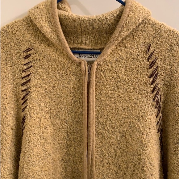 ❤️PRICE DROP!!❤️ BNWOT Boho Poncho - Picture 3 of 3